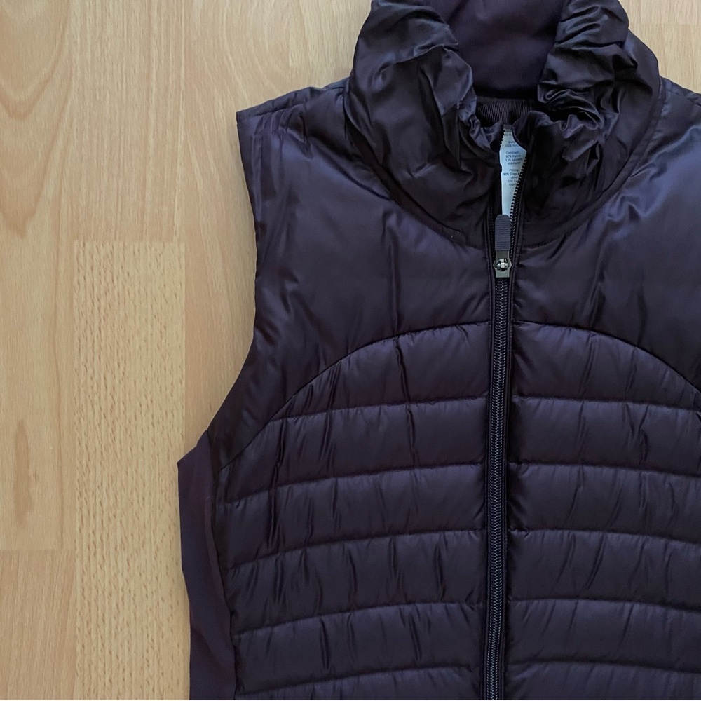 Lululemon Down for a Vest II - Picture 5 of 15